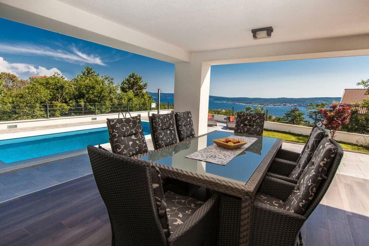 Villa Rina - Luxury Holiday Home Криквеница Екстериор снимка