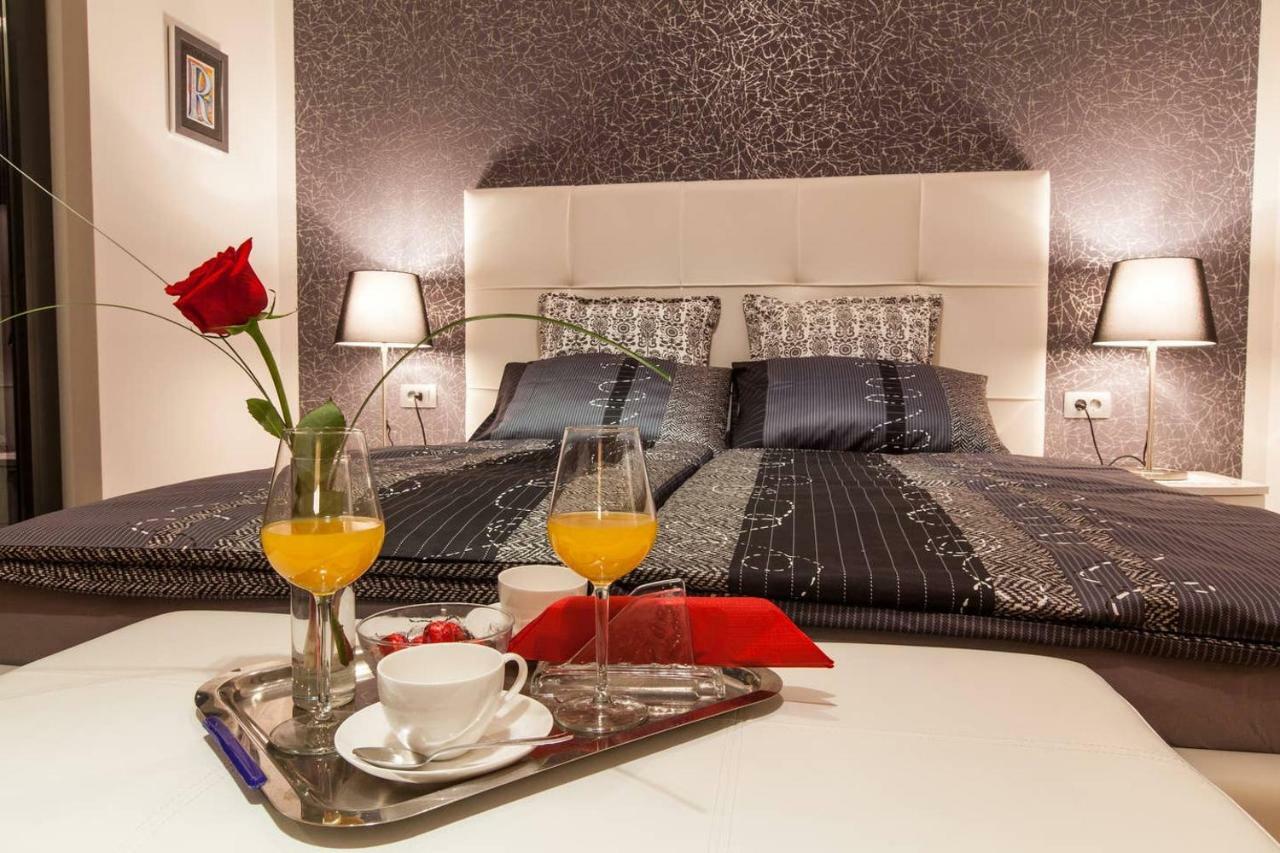 Villa Rina - Luxury Holiday Home Криквеница Екстериор снимка